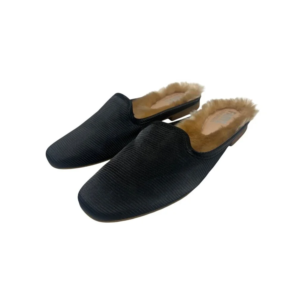 Faryl by Farylrobin NWOT Black Ribbed Satin Fur Lined Slides